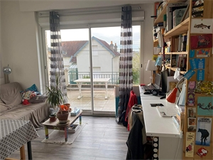 appartement à la location -   86000  POITIERS, surface 27 m2 location appartement - APR697286